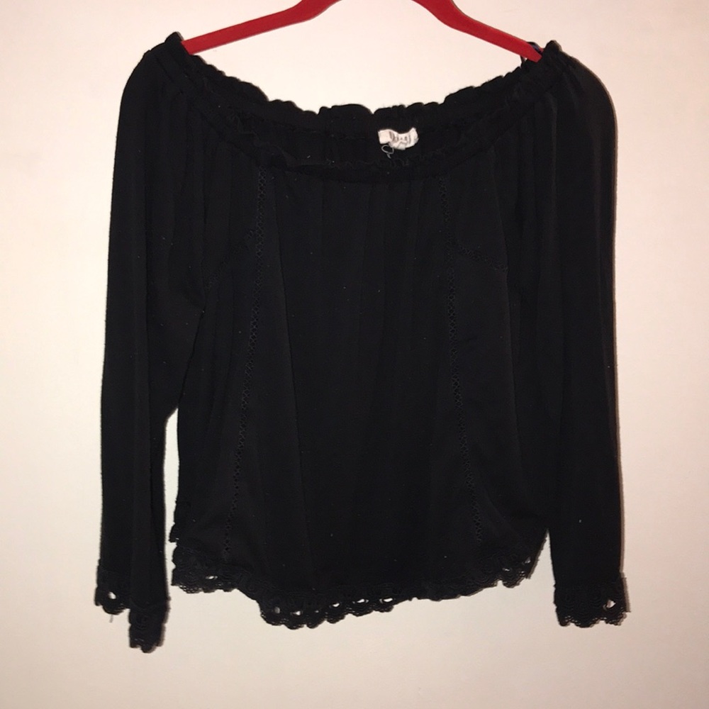 Long sleeve off the shoulder top